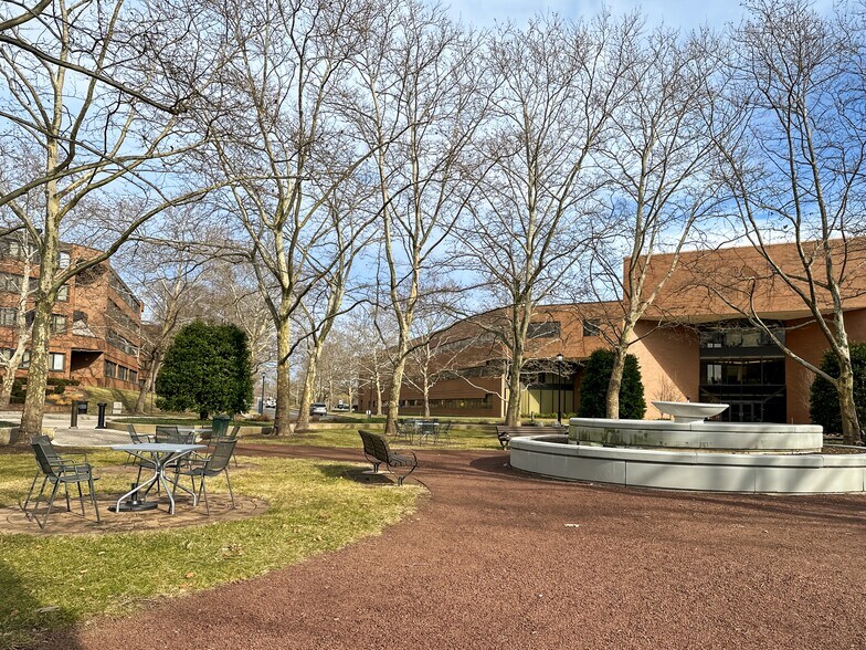 103 Carnegie Ctr, Princeton, NJ à louer - Photo intérieure - Image 2 de 18