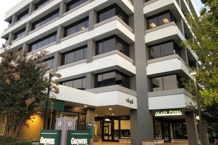 1676 N California Blvd, Walnut Creek, CA à louer - Photo du bâtiment - Image 3 de 4