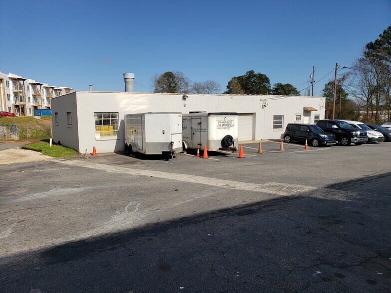 357 SE Cobb Pky, Marietta, GA à vendre - Photo du bâtiment - Image 2 de 2