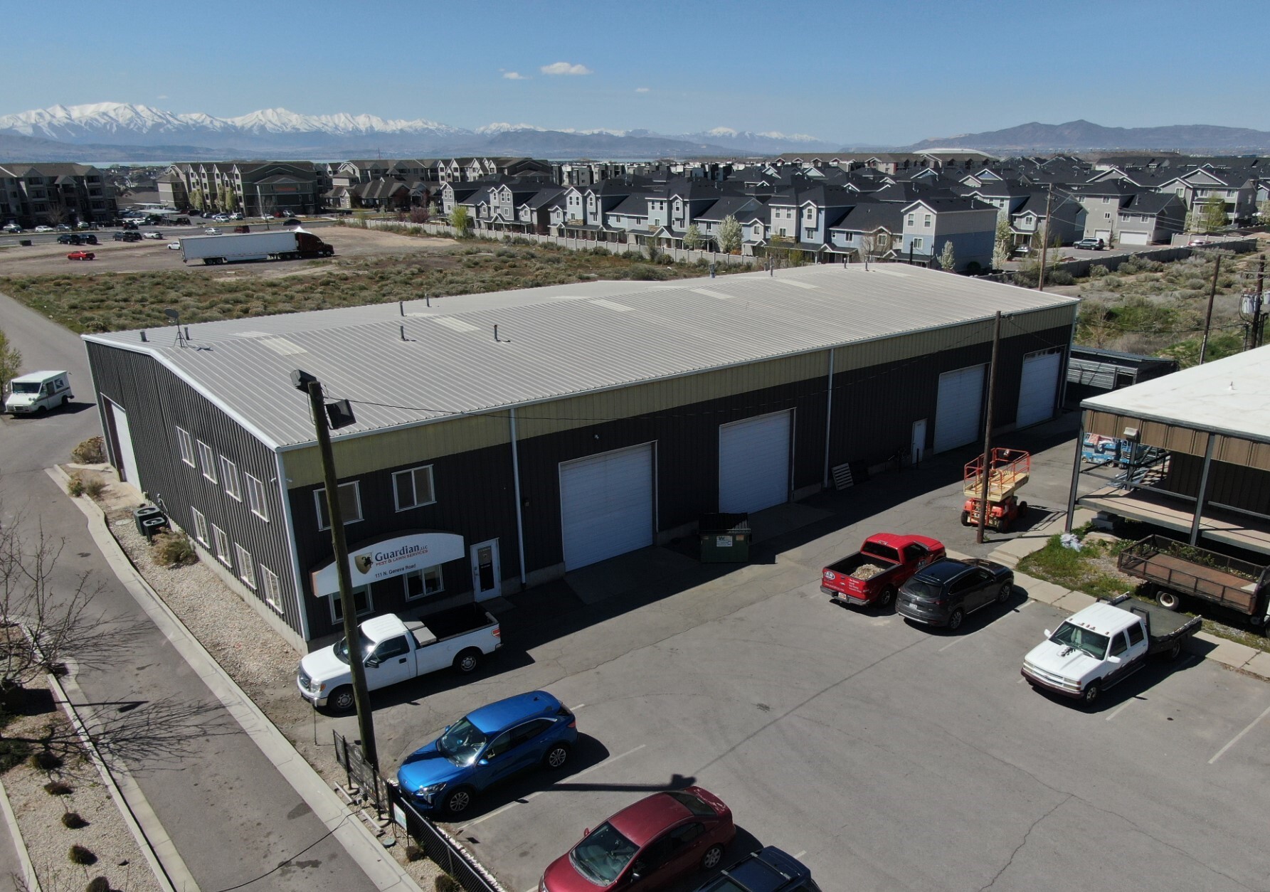 111-115 N Geneva Rd, Orem, UT for lease Building Photo- Image 1 of 15