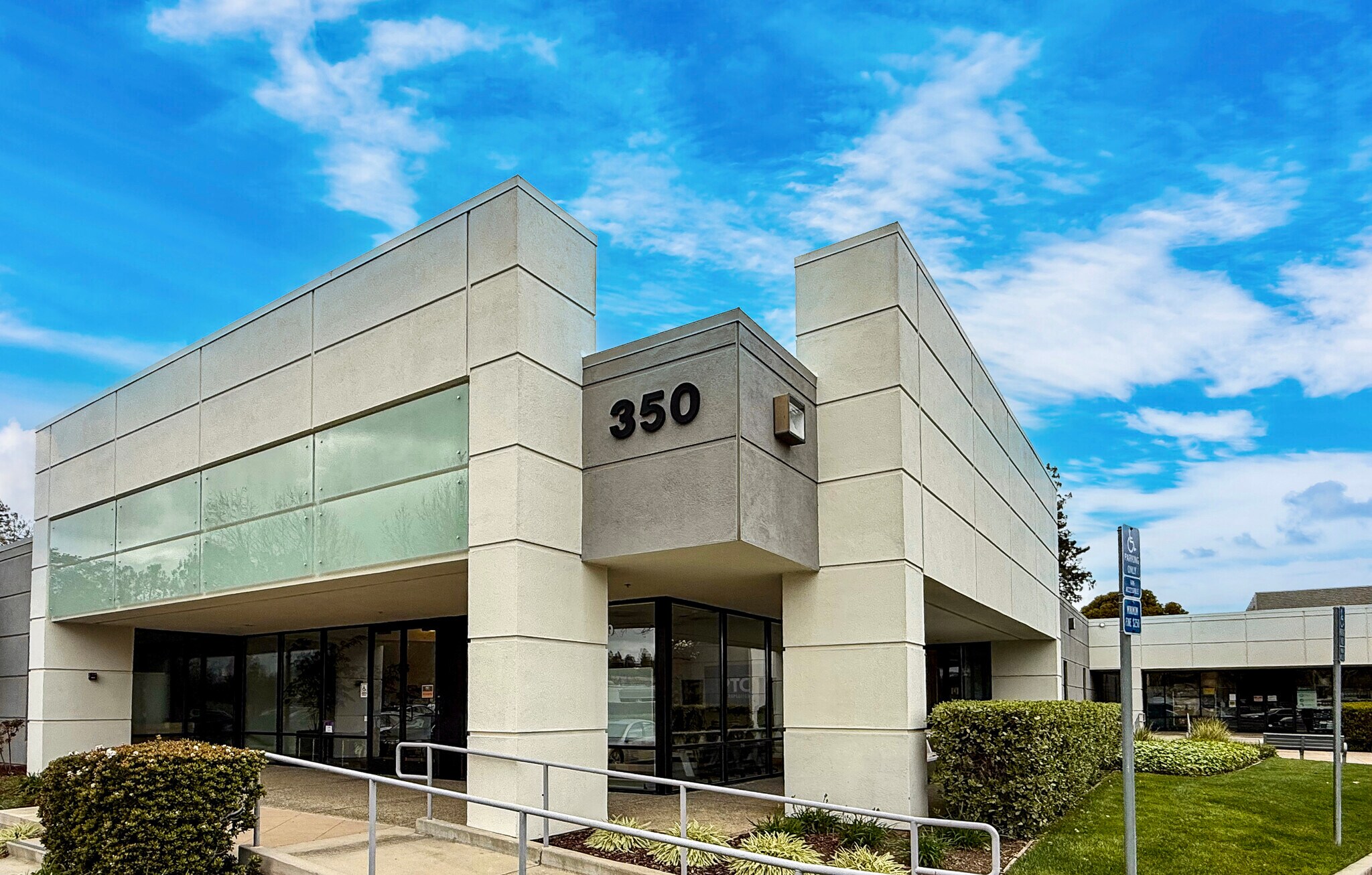 777 E Middlefield Rd, Mountain View, CA for lease Building Photo- Image 1 of 16