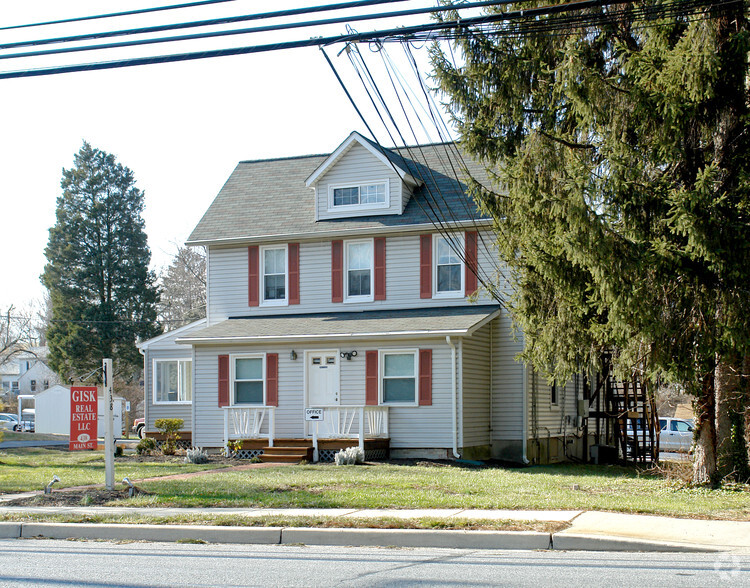 438 Main St, Reisterstown, MD for sale - Primary Photo - Image 1 of 1