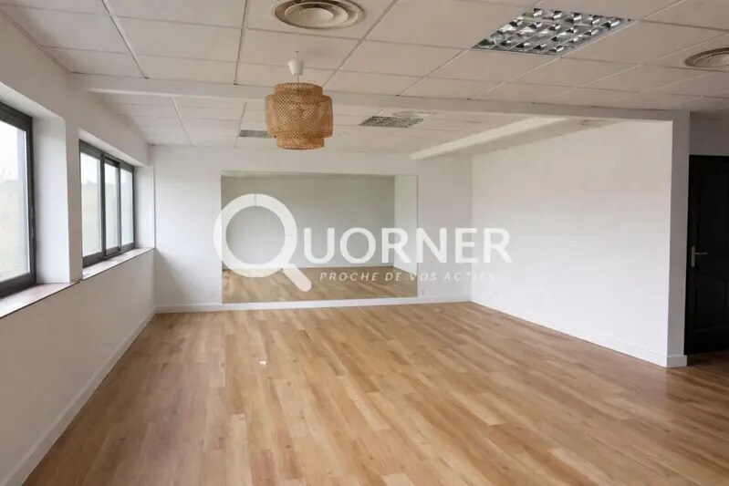 Office in Fréjus for lease Interior Photo- Image 1 of 4