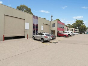 7 Salisbury Rd, Castle Hill for lease Building Photo- Image 1 of 6