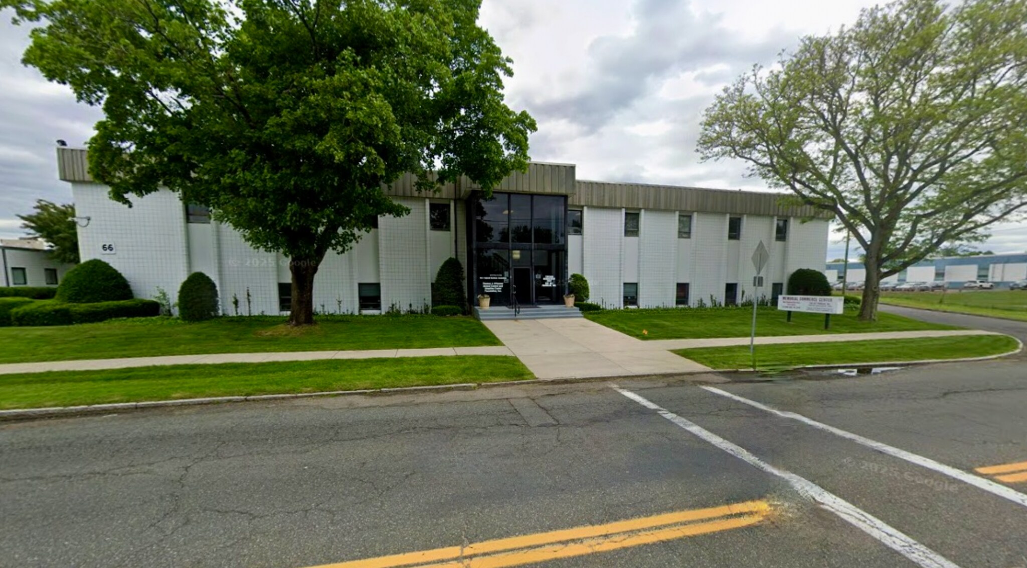 66 Industry Ave, Springfield, MA à louer Photo du bâtiment- Image 1 de 7