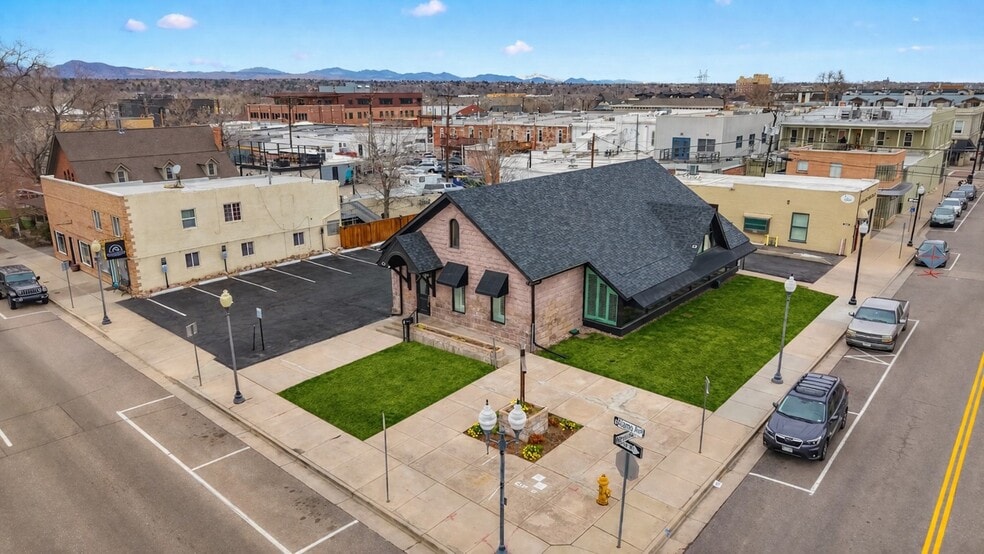2505 W Alamo Ave, Littleton, CO for sale - Building Photo - Image 3 of 11
