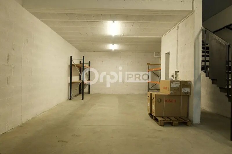 Flex dans Vénissieux à louer - Photo intérieure - Image 2 de 19
