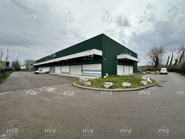 72 Boulevard De L'Europe, Vitrolles for lease - Building Photo - Image 1 of 9