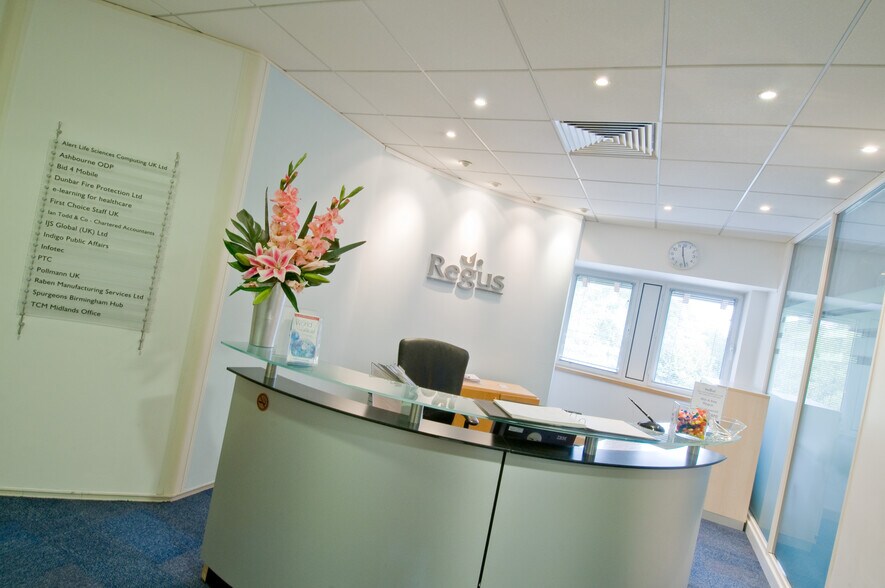 4200-4520 Solihull Pky, Birmingham for lease - Interior Photo - Image 2 of 10