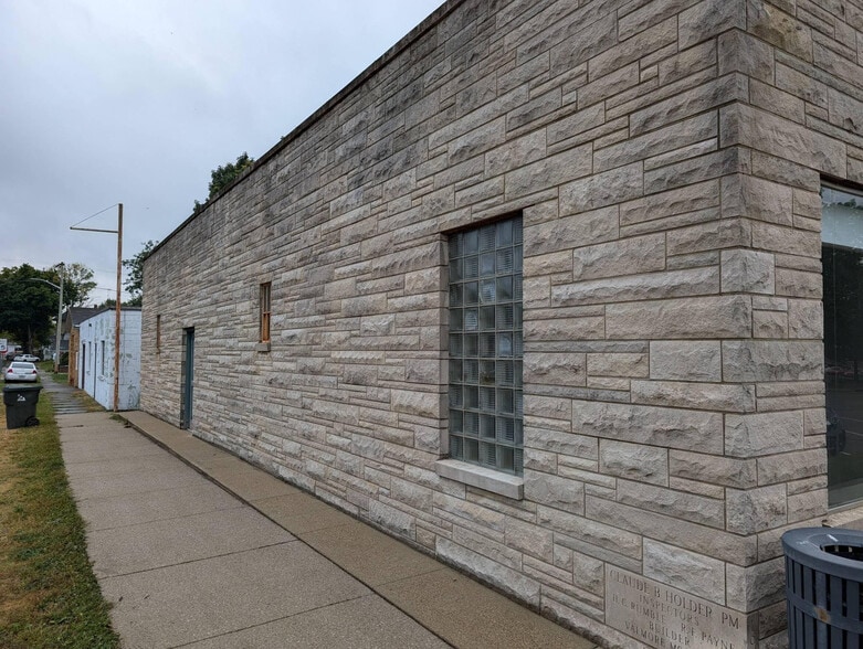 343 Washington St, Hope, IN for sale - Building Photo - Image 2 of 5