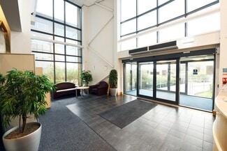 Plus de détails pour Discovery House, Eliot Business Park, Nuneaton - Bureau à louer