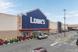 Plus de détails pour 102-240 Crossings Blvd, Elverson, PA - Commerce de détail à louer