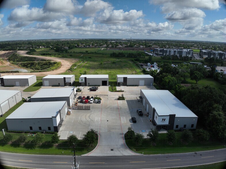 19964 Franz Rd, Katy, TX for sale - Matterport Community - Image 2 of 19