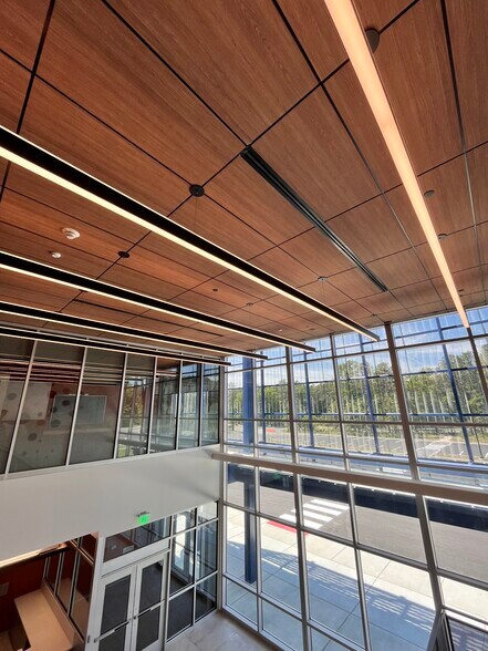 601 Aviation Research Blvd, Egg Harbor Township, NJ à louer - Photo du bâtiment - Image 3 de 24