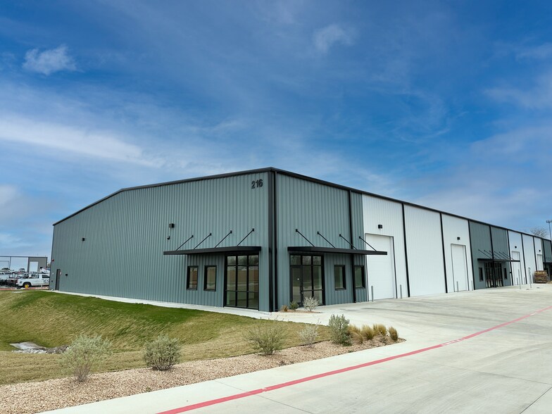 216 Benelli, Round Rock, TX à louer - Photo du bâtiment - Image 1 de 8