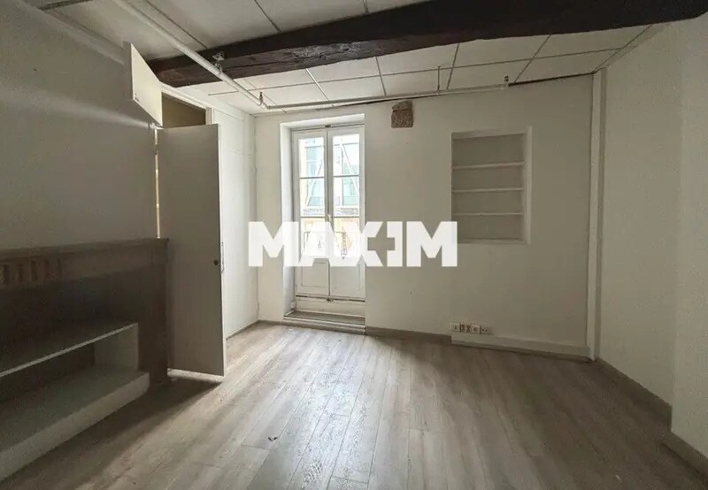 11 Rue Dauphine, Dijon for lease - Interior Photo - Image 3 of 5