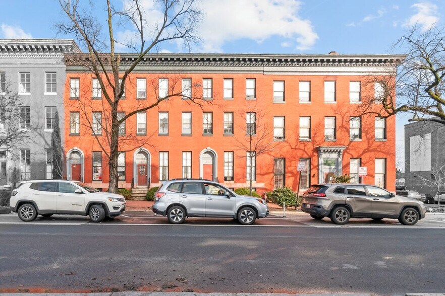 2301 Maryland Ave, Baltimore, MD à vendre - Photo du bâtiment - Image 2 de 74