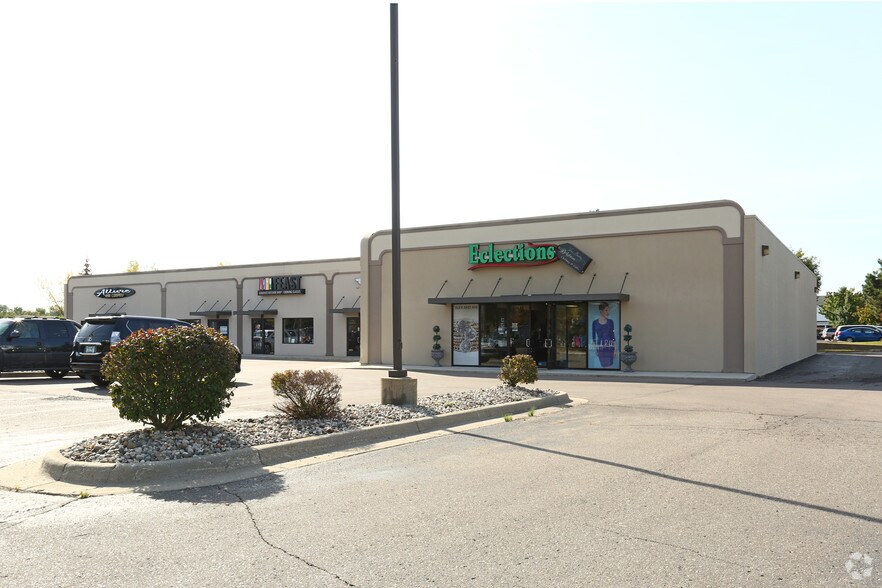 495 N Fenway Dr, Fenton, MI à louer - Autre - Image 3 de 4
