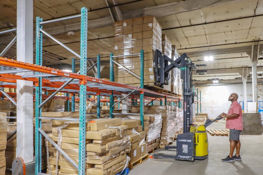 827 Douglas Ave, Portsmouth, VA à louer - Photo intérieure - Image 3 de 86