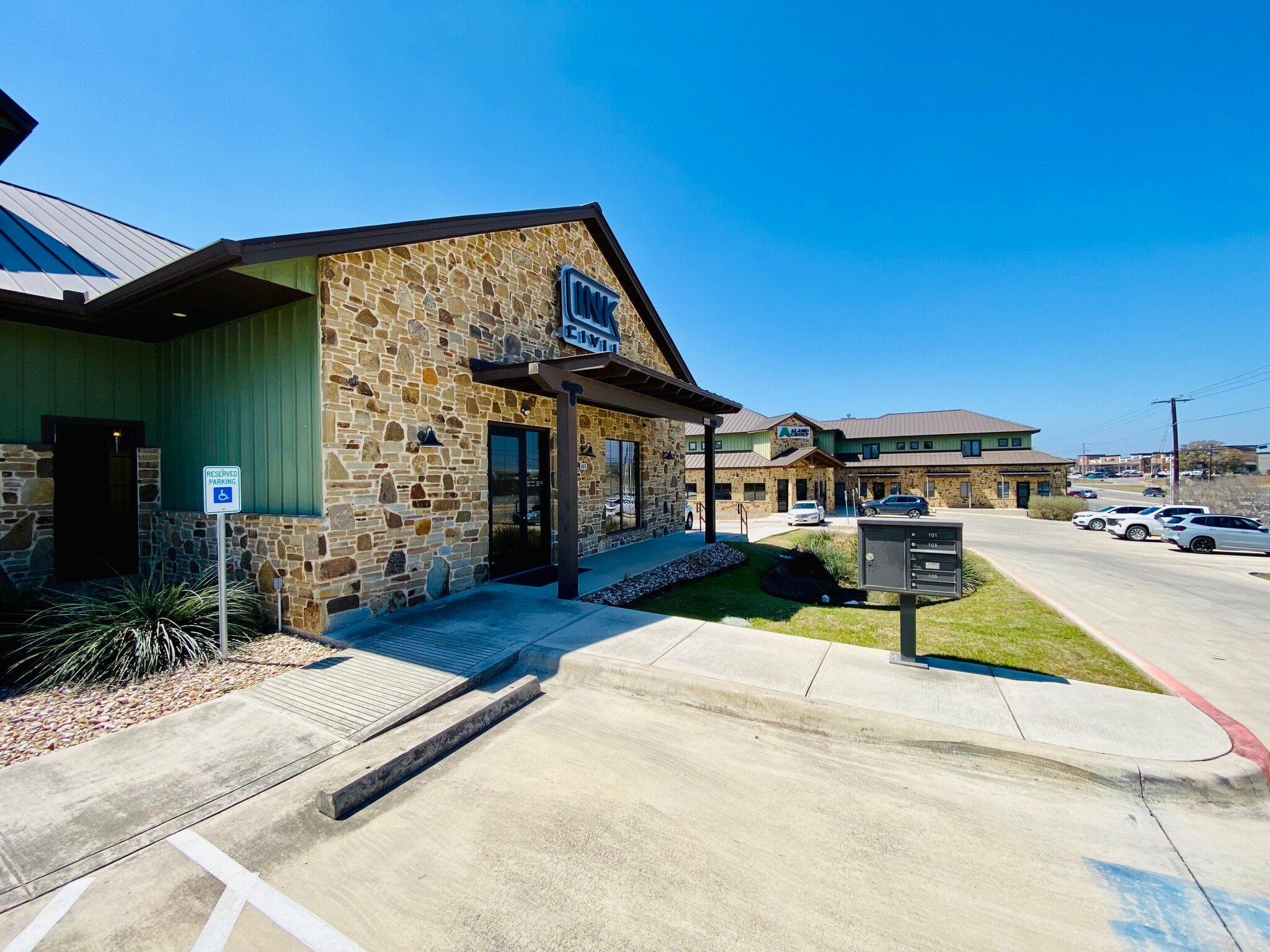 2021 W Hwy 46, New Braunfels, TX for lease Building Photo- Image 1 of 9