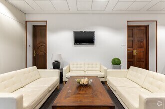 Carrera de San Jerónimo, 15, Madrid, Madrid for lease Interior Photo- Image 2 of 6