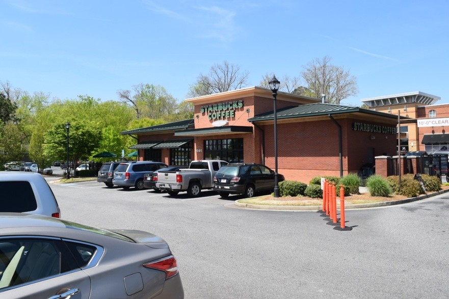 1039 Peachtree Industrial Blvd, Suwanee, GA for sale - Building Photo - Image 1 of 1