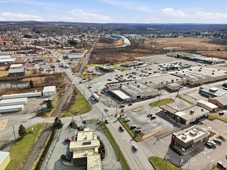 1081 & 1083 Front St, Philipsburg, PA for sale - Building Photo - Image 3 of 23