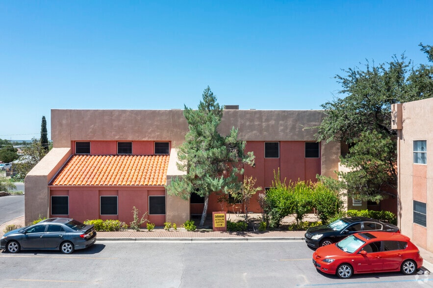 1990 E Lohman Ave, Las Cruces, NM for sale - Building Photo - Image 2 of 27