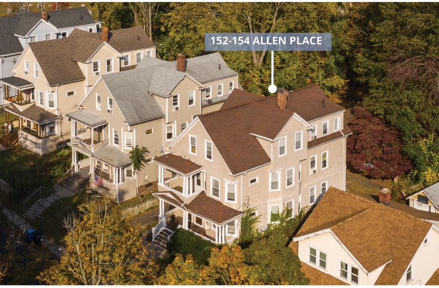 Trinity Student Housing Portfolio portefeuille de 3 propriétés à vendre sur LoopNet.ca - Photo du bâtiment - Image 3 de 4