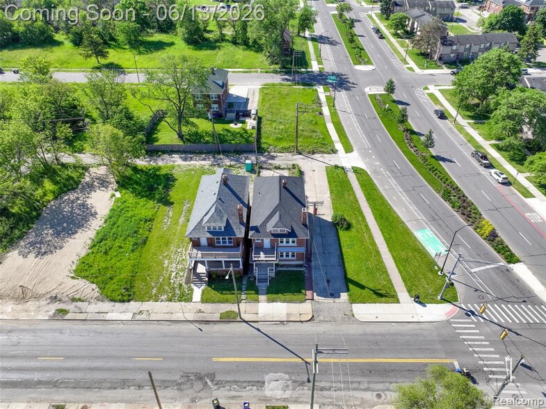 1735 Clairmount St, Detroit, MI for sale - Building Photo - Image 2 of 8