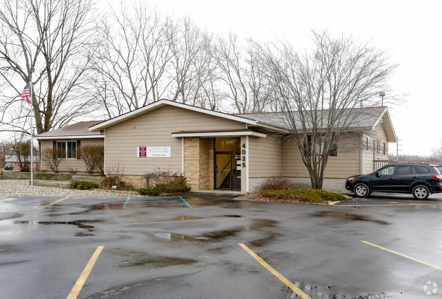 4025 Holt Rd, Holt, MI for lease - Building Photo - Image 2 of 3