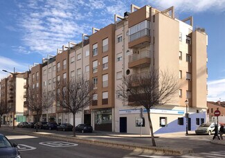 Plus de détails pour Calle Sierra Nevada, 1, Guadalajara - Commerce de détail à louer