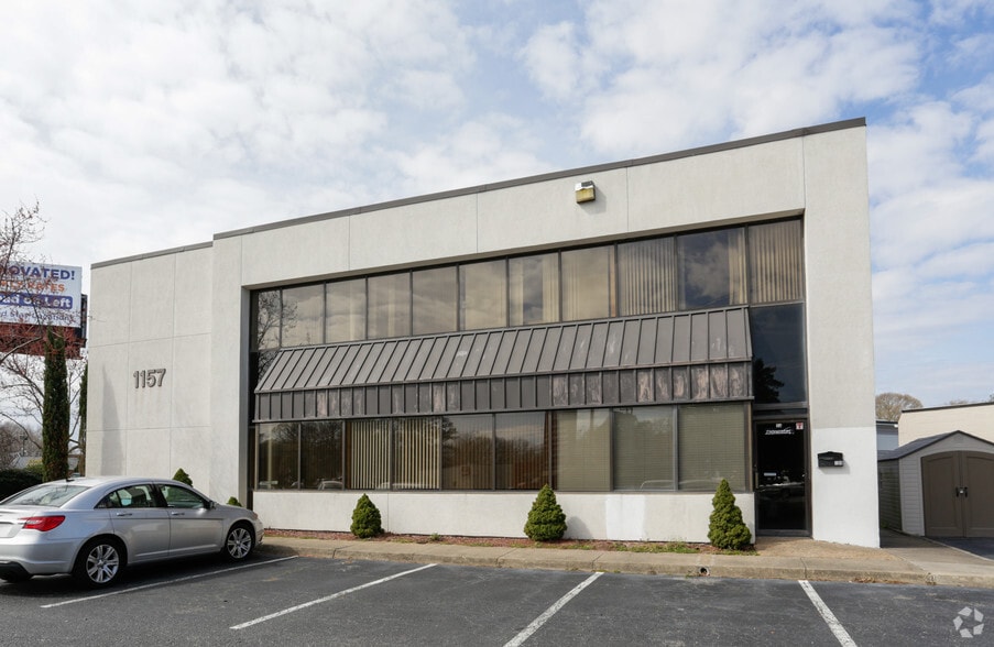 1157 S Military Hwy, Chesapeake, VA for lease - Building Photo - Image 3 of 4