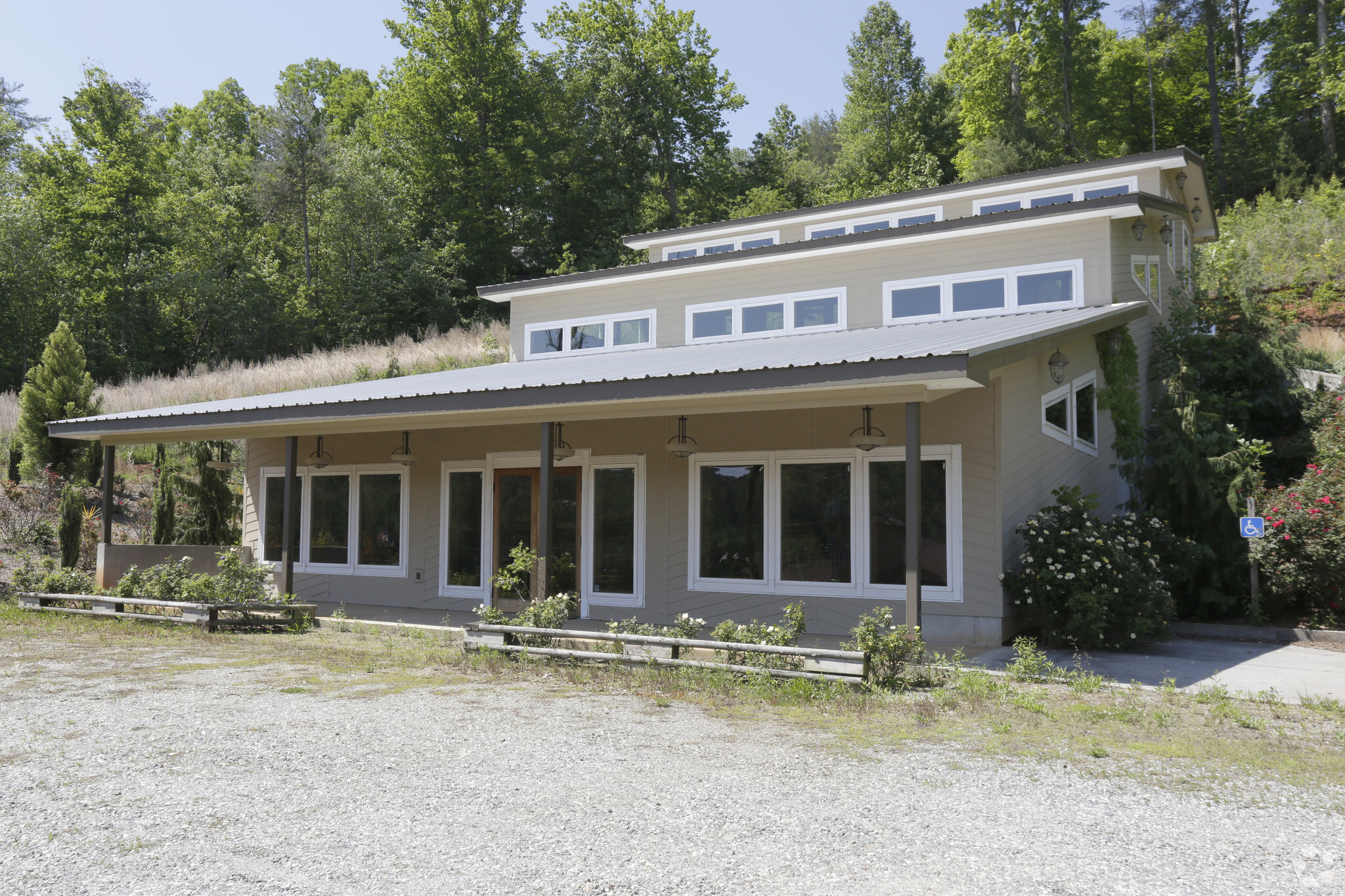 7607 S Main St, Helen, GA for sale Primary Photo- Image 1 of 1