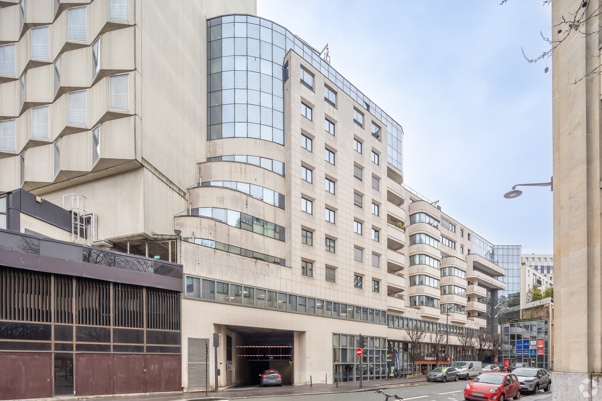 5-7 Rue Dareau, Paris for sale Primary Photo- Image 1 of 3