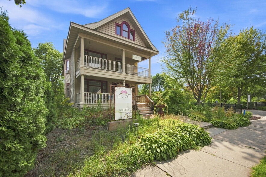 1208 Grand Ave, Saint Paul, MN for sale - Building Photo - Image 2 of 68