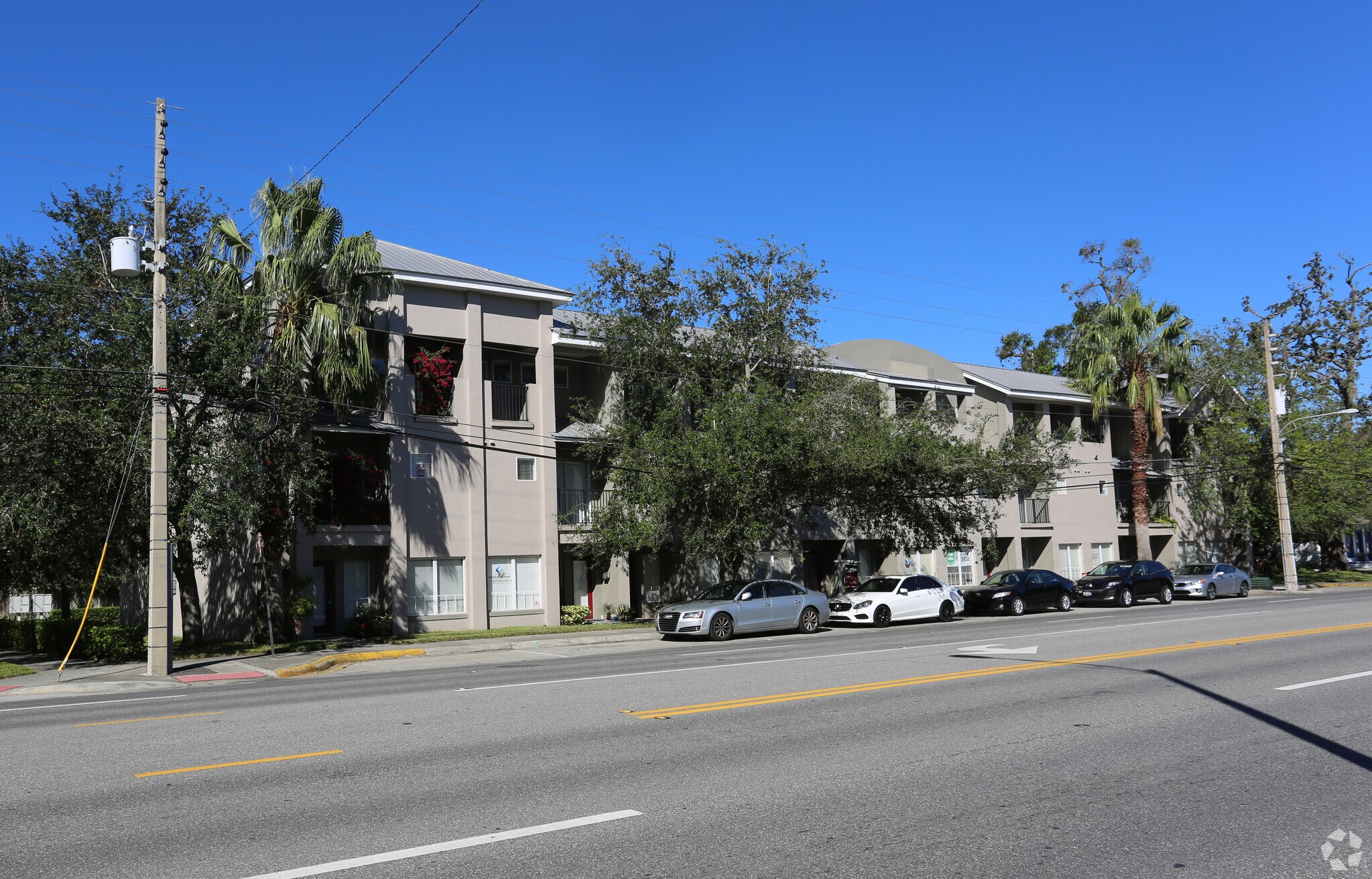 120-138 S Bumby Ave, Orlando, FL for lease Primary Photo- Image 1 of 5