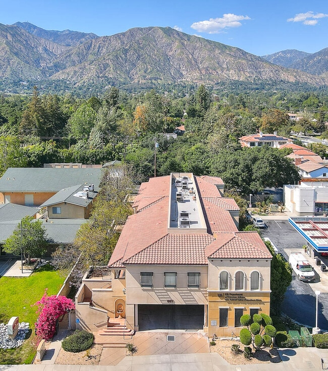 More details for 7 W Foothill Blvd, Arcadia, CA - Office for Sale