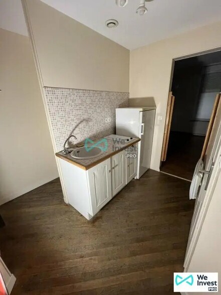 Office in Reims for lease - Interior Photo - Image 3 of 19