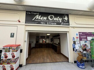 Plus de détails pour Holderness Rd, Hull - Commerce de détail à louer