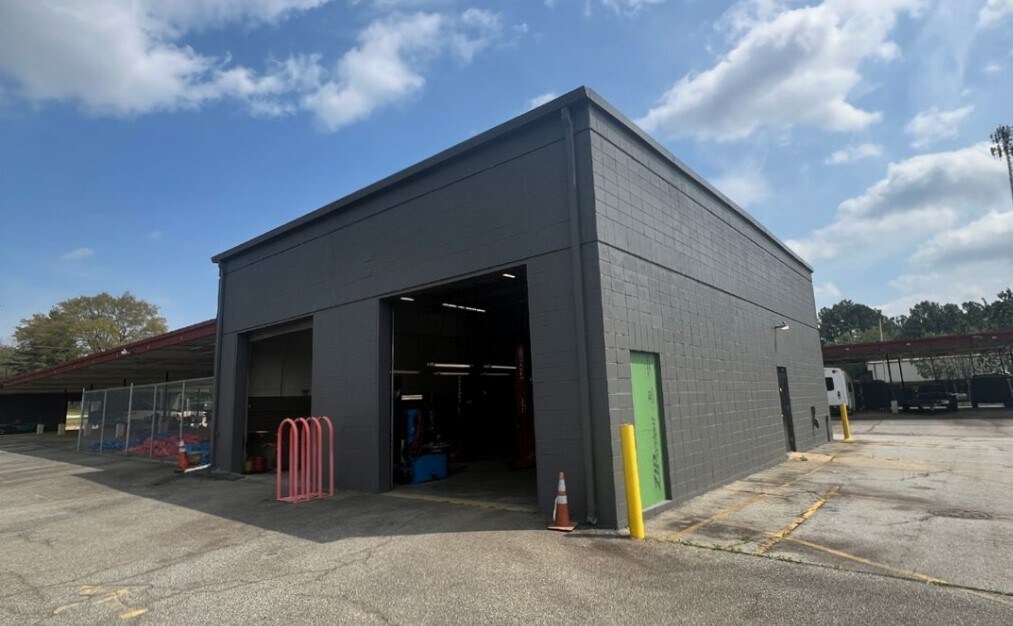 1001 Old Easley Hwy, Greenville, SC for lease Building Photo- Image 1 of 9