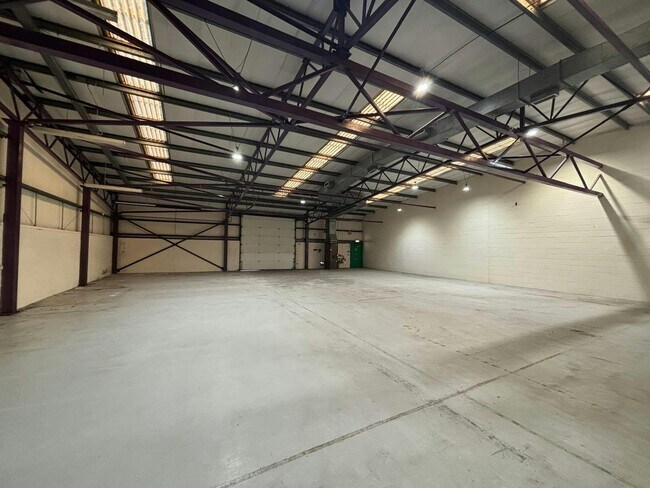 More details for 15-17 Bessemer Dr, East Kilbride - Industrial for Lease