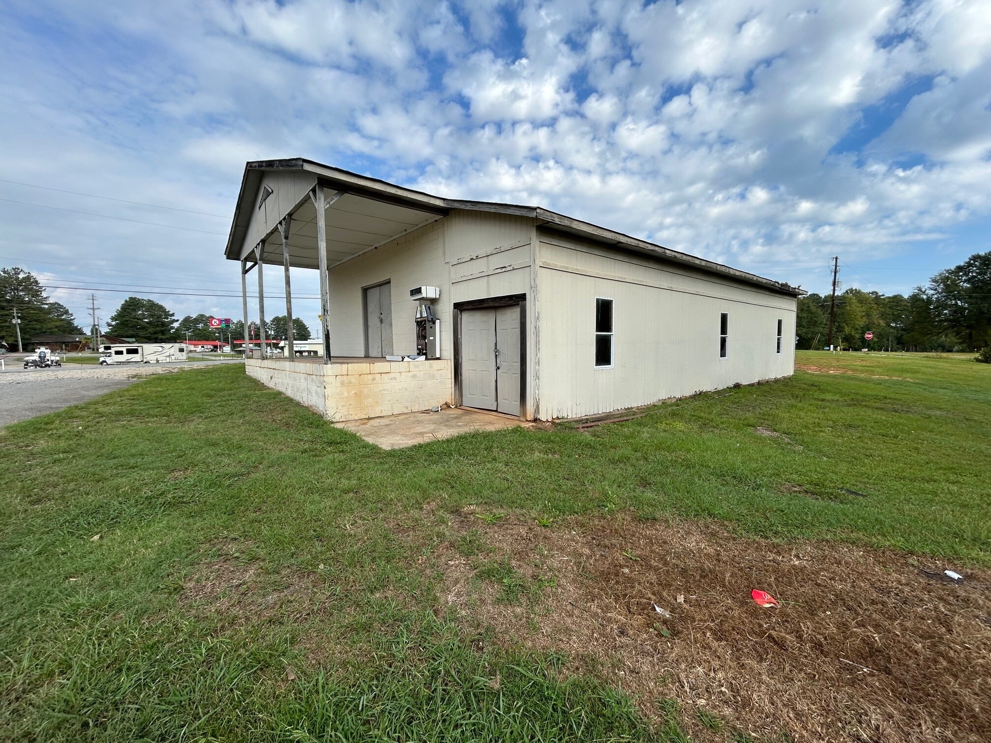 3043 N Columbia St, Milledgeville, GA for lease Building Photo- Image 1 of 11