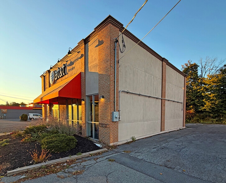 229 W Union St, Newark, NY for sale - Building Photo - Image 2 of 2