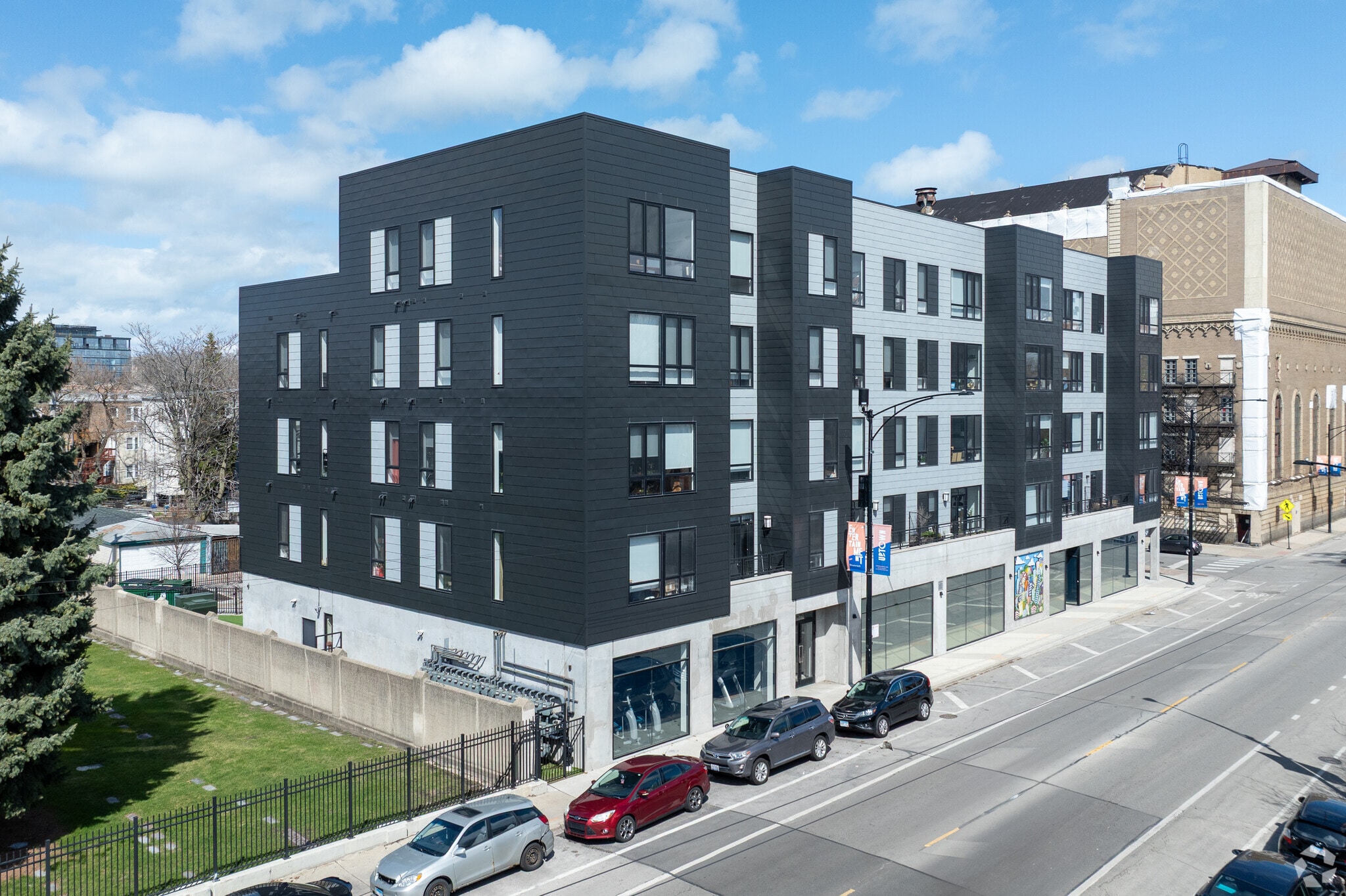 1242 W Lawrence Ave, Chicago, IL for sale Primary Photo- Image 1 of 19