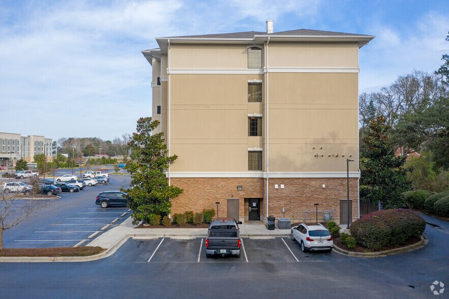 7329 Mazyck Dr, Charleston, SC à vendre - Photo du bâtiment - Image 2 de 3