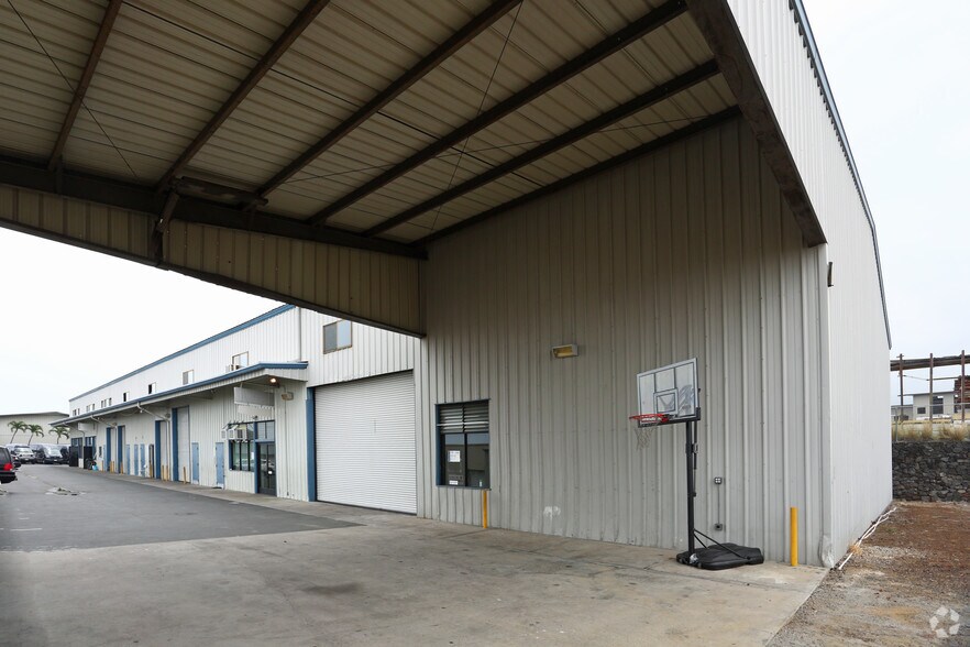 73-5576 Kauhola St, Kailua Kona, HI à louer - Photo du bâtiment - Image 3 de 13