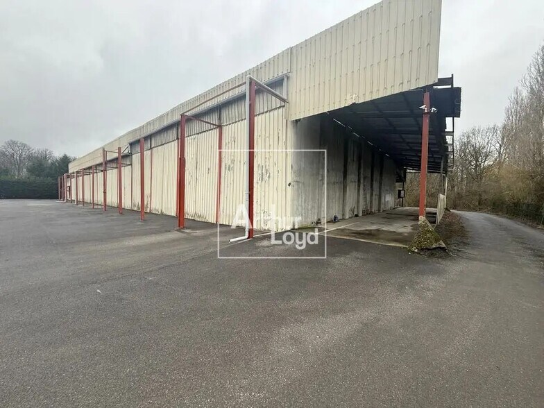 Industriel dans Bréau à vendre - Photo du bâtiment - Image 2 de 7
