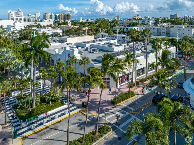 734-744 Lincoln Rd, Miami Beach, FL à louer - Aérien - Image 3 de 5
