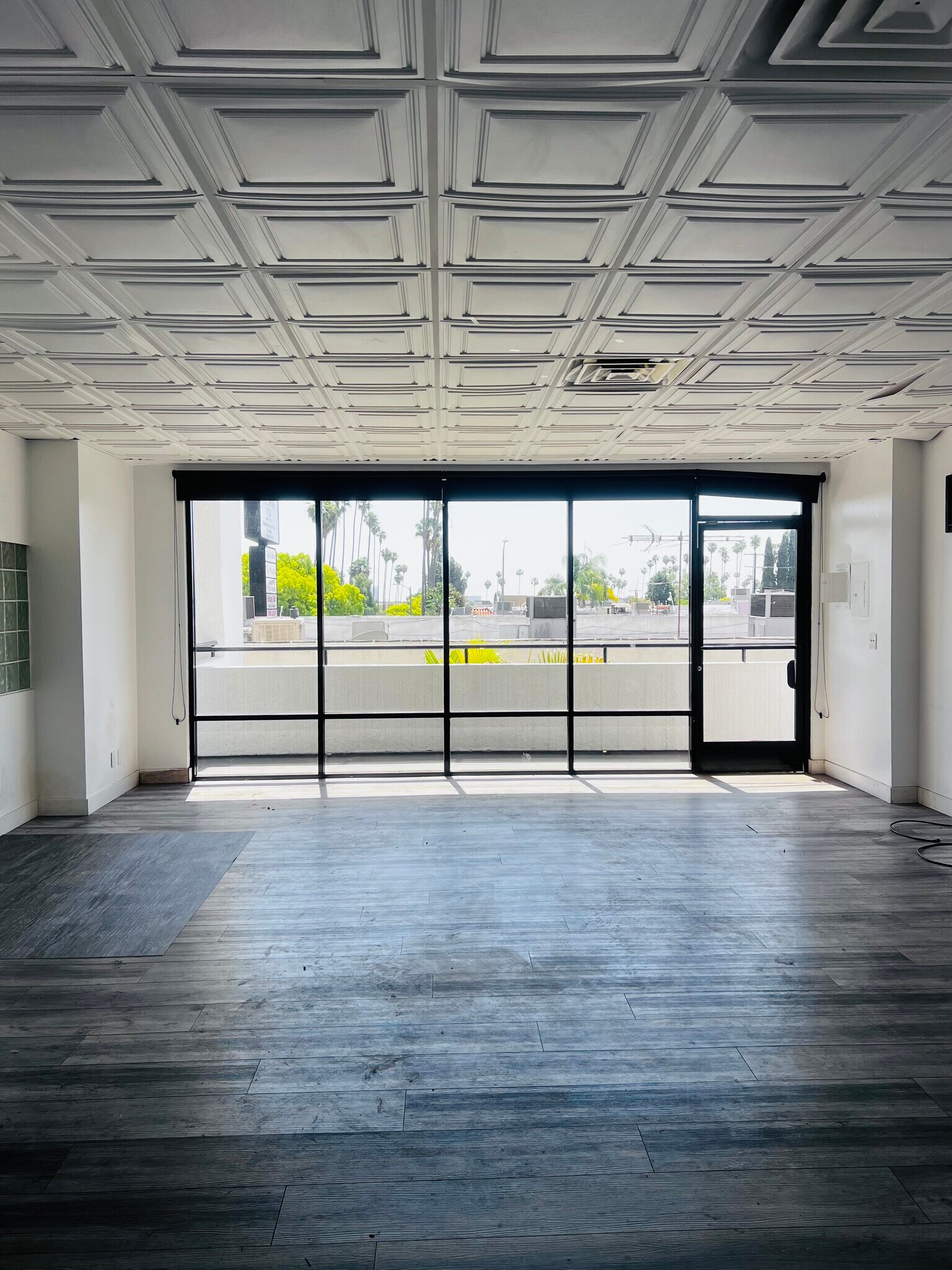 1711 Winona Blvd, Los Angeles, CA à louer Photo intérieure- Image 1 de 23